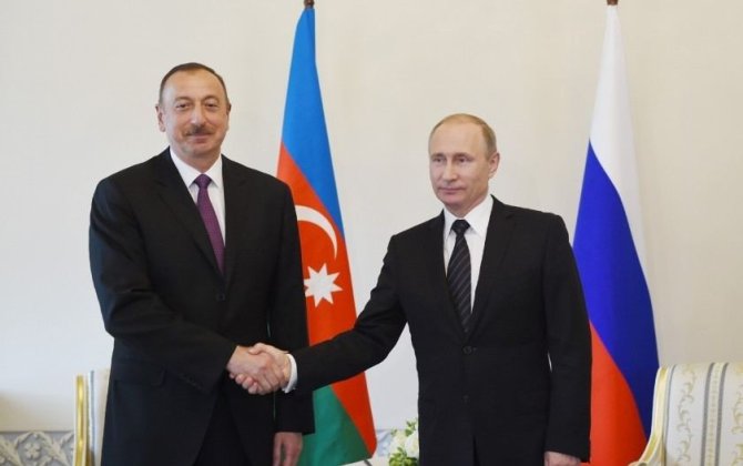 İlham Əliyev Vladimir Putini təbrik etdi