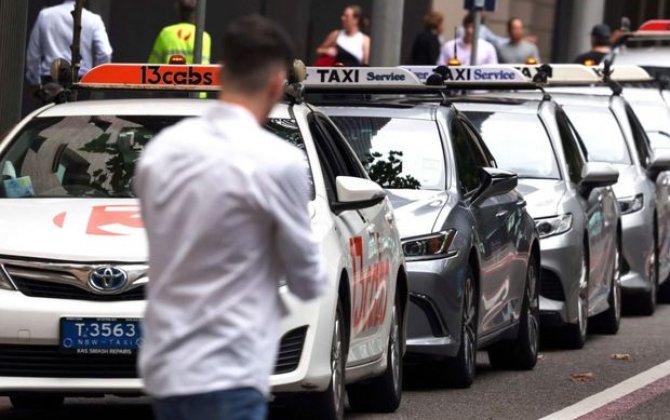 “Uber” avstraliyalı taksi sürücülərinə fantastik məbləğ ödəyəcək