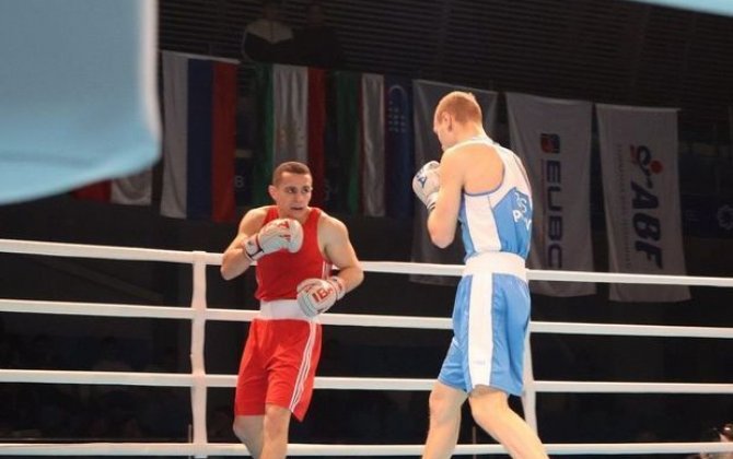 Еще 4 азербайджанских боксера вышли в финал международного турнира в Баку