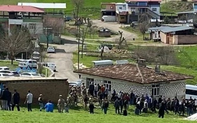 Türkiyə seçkilərində dava düşdü: Ölənlər və yaralananlar var - VİDEO