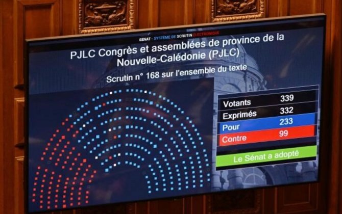 Yeni Kaledoniya - Konstitusiya islahatı Numey və Paris arasında gərginliyi artırır