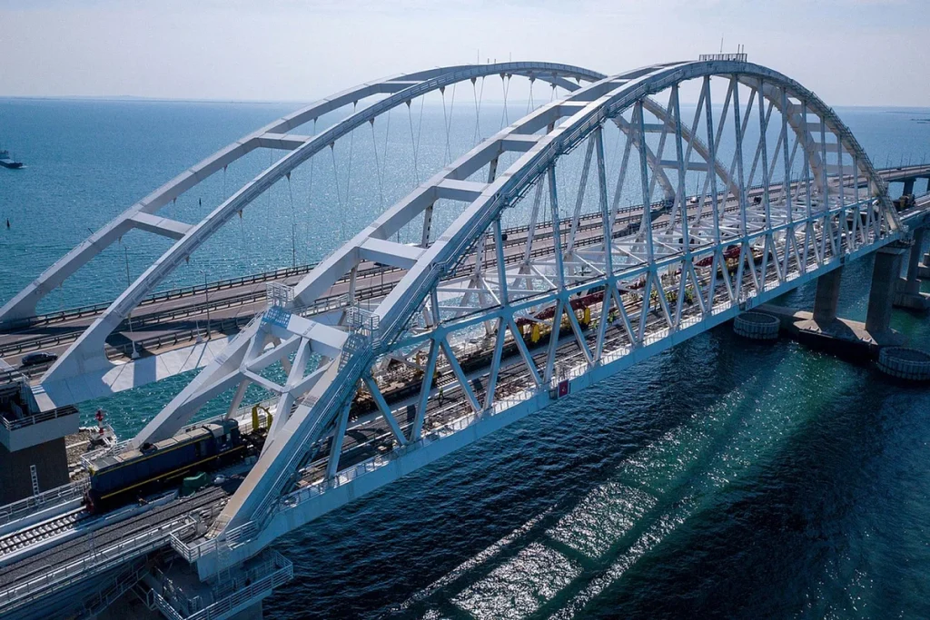 Украина хочет до середины июля уничтожить Крымский мост