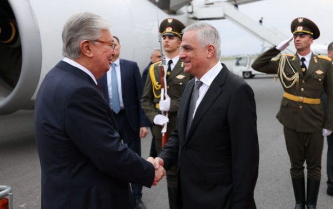Президент Казахстана прибыл с визитом в Ереван