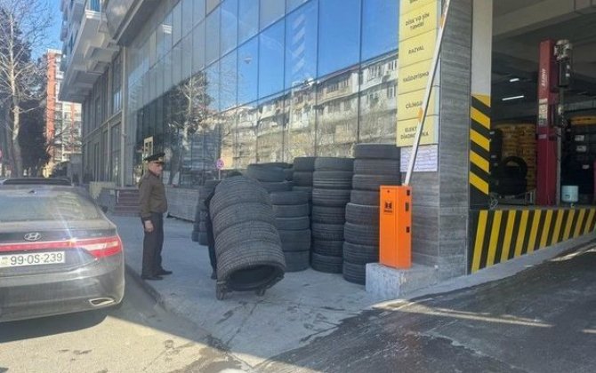 В Баку в шинном центре нарушены требования пожарной безопасности - ФОТО/ВИДЕО