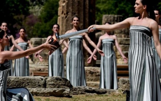 Bu il Parisdə keçiriləcək Yay Olimpiya Oyunlarının məşəli Yunanıstanda alovlandırılıb - VİDEO