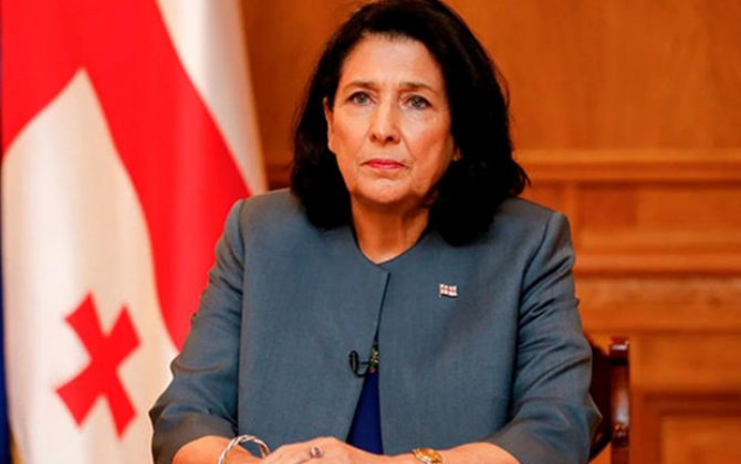 Президент Грузии прокомментировала митинги в стране против закона об иноагентах