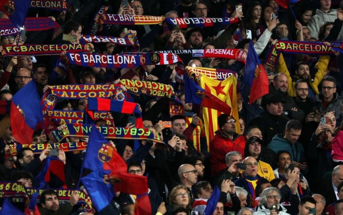 UEFA “Barselona” klubunu cərimələyib
