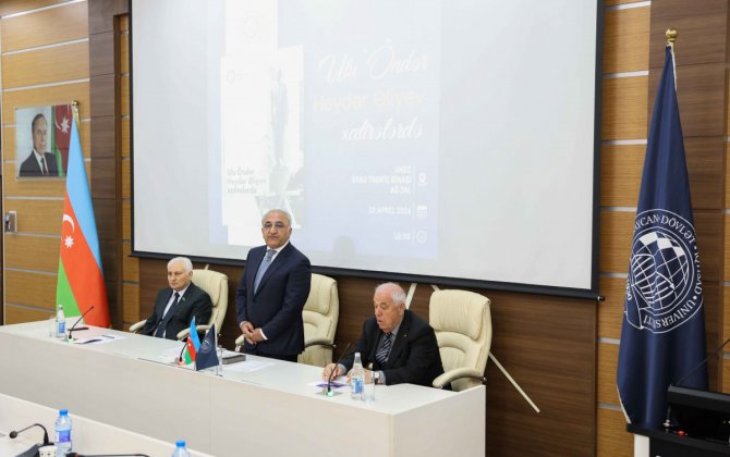 UNEC-də “Ulu Öndər Heydər Əliyev xatirələrdə” kitabının təqdimatı keçirilib - FOTO