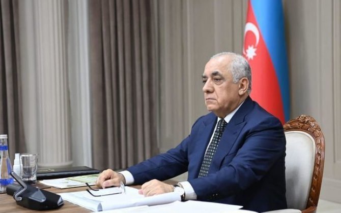 Премьер-министр Азербайджана провел заседание инвестиционного холдинга - ФОТО