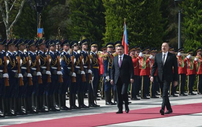 Qırğızıstan Prezidenti Sadır Japarovun rəsmi qarşılanma mərasimi olub - VİDEO