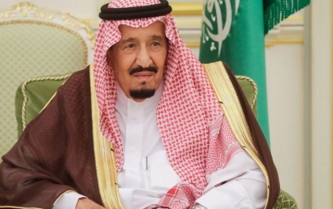 Короля Саудовской Аравии госпитализировали