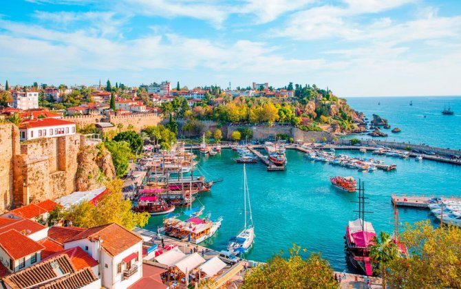 Власти Турции проверят отель после взыскания с гражданина страны дополнительных €120