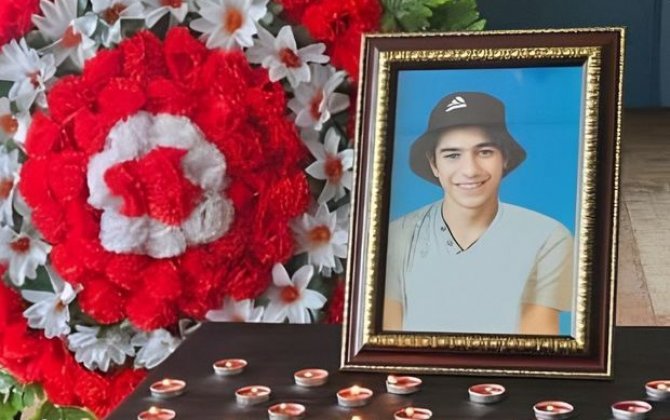 В Азербайджане скончался старшеклассник