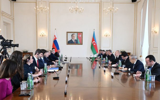 Состоялась встреча Ильхама Алиева с премьер-министром Словакии в расширенном составе - ОБНОВЛЕНО + ФОТО
