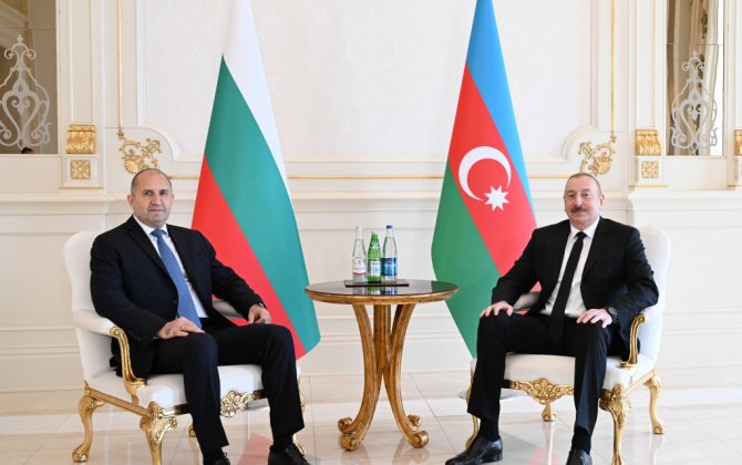 Началась встреча президентов Азербайджана и Болгарии один на один