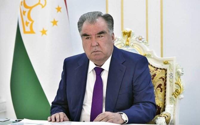 Tacikistan prezidenti Bakıya gəldi