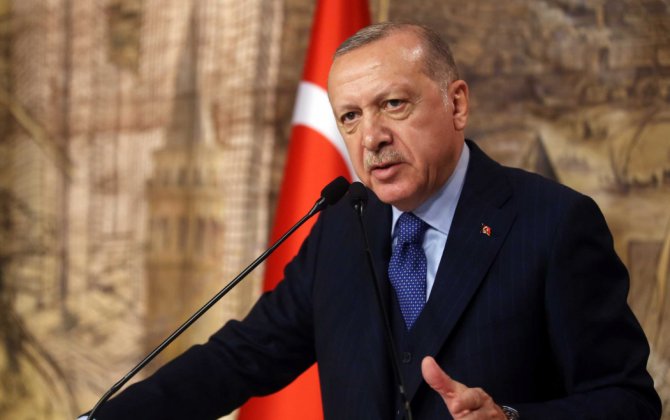 Президент Турции поздравил Азербайджан с Днем независимости