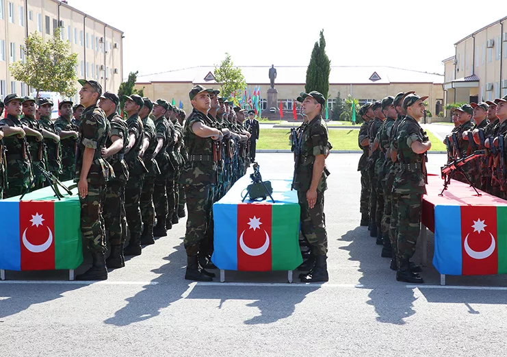 Hərbi xidmətlə bağlı bu qanun DƏYİŞDİ: İki həftə sonra qüvvəyə MİNƏCƏK