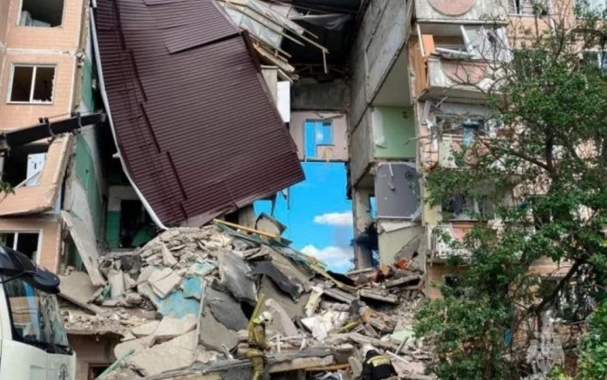 Число жертв частичного обрушения пятиэтажки в России увеличилось до пяти человек