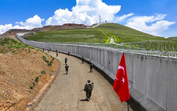 Türkiyə İranla sərhədində 173 kilometrlik divar hördü