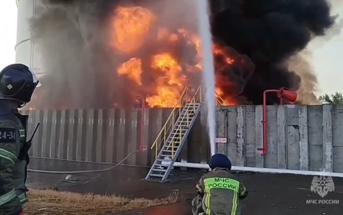 Rostovda böyük neft anbarı vuruldu: 5 min kubmetr sahə yanır…-VİDEO