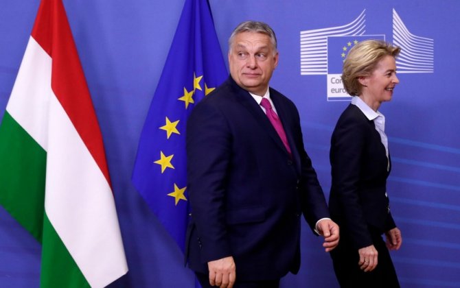 Орбан призвал сменить фон дер Ляйен на посту ЕК из-за ее 