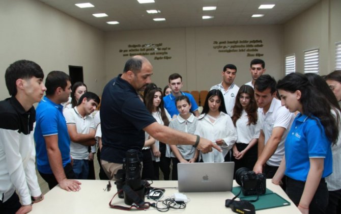 “Media ayı” çərçivəsində təlimlər davam edir - FOTOLAR