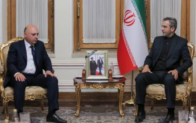 Представители МИД Азербайджана и Ирана провели встречу