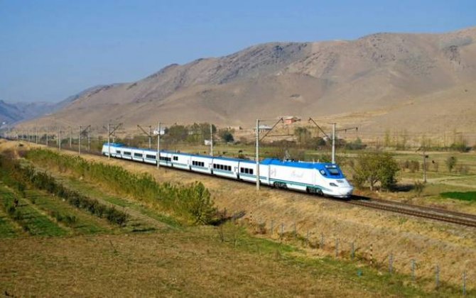 Узбекистан и Пакистан обсудили проекты в области железнодорожных грузоперевозок