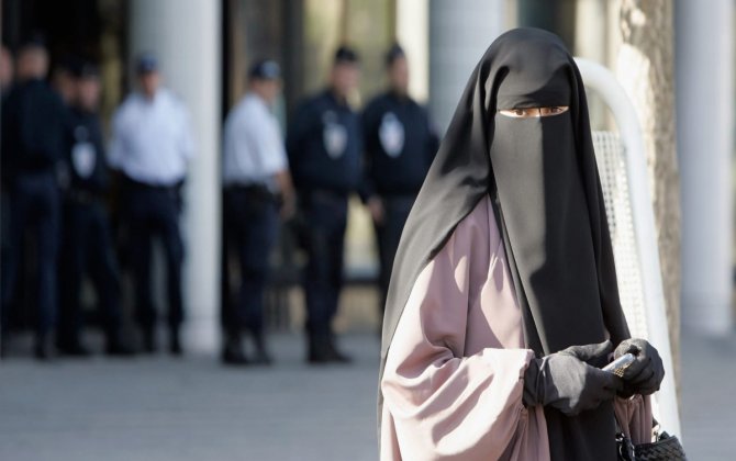 Qonşu Respublikada  niqab qadağan olundu