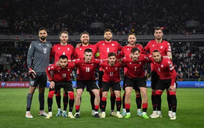 Gürcüstan futbolçuları ölkə prezidenti tərəfindən 