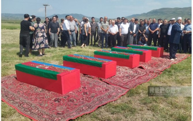 Xocalıda Birinci Qarabağ müharibəsinin beş şəhidi dəfn edildi - YENİLƏNİB + FOTO