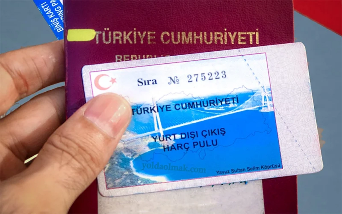 Увеличена пошлина для желающих выехать за границу из Турции
