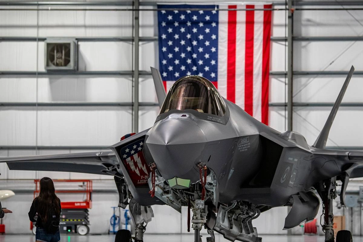 ABŞ F-35 qırıcılarının istehsalını çatdırmır
