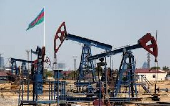 Азербайджанская нефть подешевела