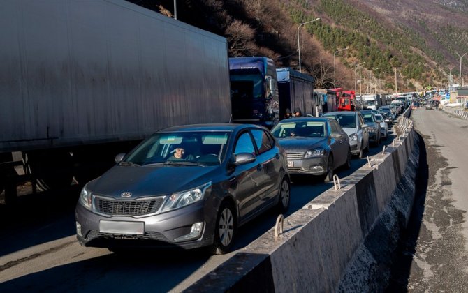 Военно-Грузинскую дорогу закрыли для всех видов транспорта из-за схода селя