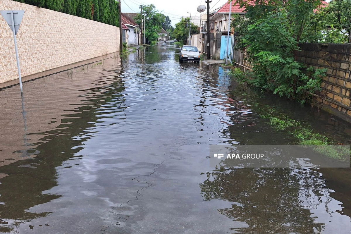 Центральные улицы Лянкярана затоплены-(ВИДЕО-ФОТО)