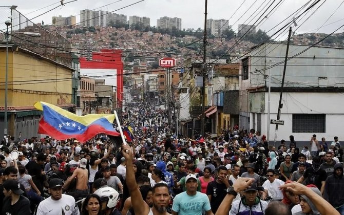 Qərb Venesuelanı itirmək istəmir - Maduro 11 ildən sonra yenə sınaqda - TƏHLİL + FOTO