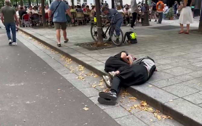 Олимпийский Париж заполонили бездомные