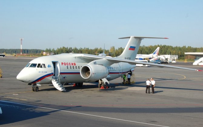 Из Калининграда вылетел самолет Ан-148, использующийся при обменах с США