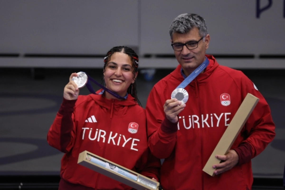 Держа руку в кармане: турецкого спортсмена-призера Олимпийских игр поздравил Илон Маск-ФОТО