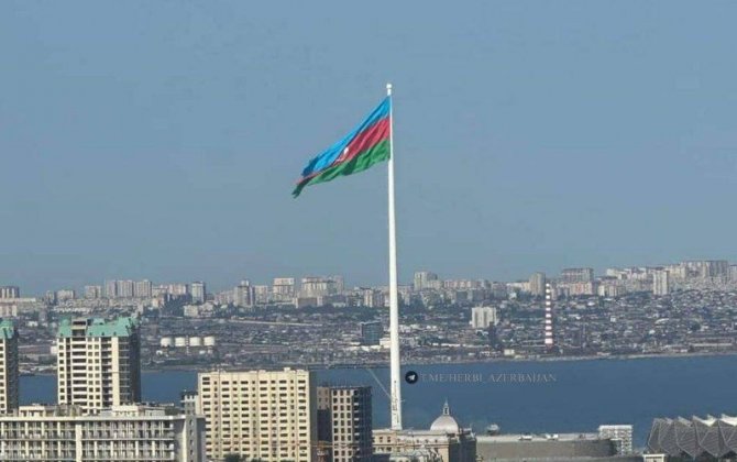 Bayrağımız Dövlət Bayrağı Meydanında yenidən qaldırıldı - VİDEO