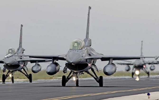 KİV: Ukrayna vəd edilmiş 79 ədəd F-16 qırıcısından yalnız 10-unu alıb