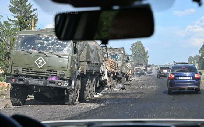 Ukraynanın Kurskda məhv etdiyi Rusiya hərbi karvanının yeni görüntüləri yayıldı...-FOTOLAR