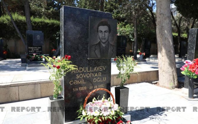 Şövqiyar Abdullayevin şəhidlik zirvəsinə ucalmasından 32 il ötür