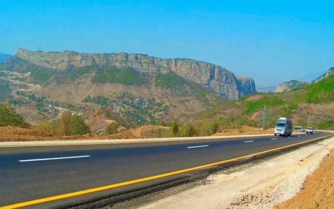 İranın Zəngəzur yolu iddiası: Tehran Moskvaya qarşı - ŞƏRH + FOTO