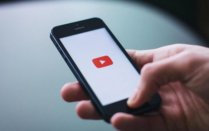 YouTube меняет стратегию рекомендаций подросткам