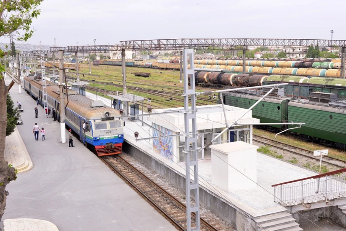 На железнодорожном вокзале в Баку произошла поножовщина