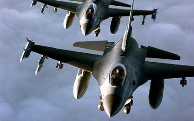 Ukraynalılar Rumıniyada F-16-larla təlimlərə başladı