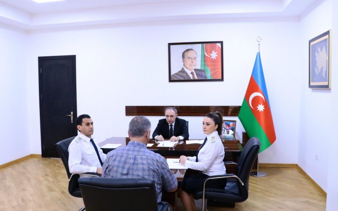 Baş prokuror Xızıda vətəndaşları qəbul etdi - FOTO